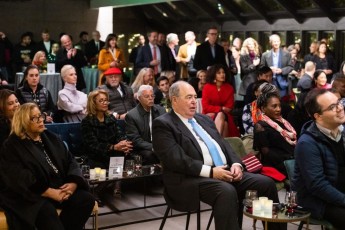 XRonnie and Karen Lott All Stars Helping Kids Holiday Event (2022)