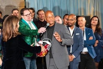 XRonnie and Karen Lott All Stars Helping Kids Holiday Event (2022)