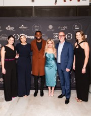 XRonnie and Karen Lott All Stars Helping Kids Holiday Event (2022)