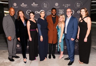 XRonnie and Karen Lott All Stars Helping Kids Holiday Event (2022)