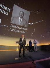 100 Black Men of the Bay Area โBlack Excellence Awardsโ (2024)