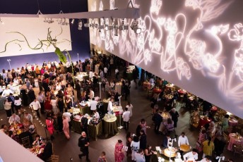 Bouquets to Art 40th Anniversary