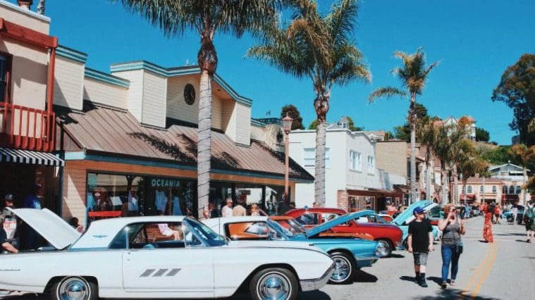 Modern Guide to Santa Cruz: Beach Eats, Surf Style + Breweries on Tap