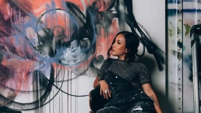 From street art to Steph Curry’s sneakers, the creativity of Oakland artist Hueman is unbound 