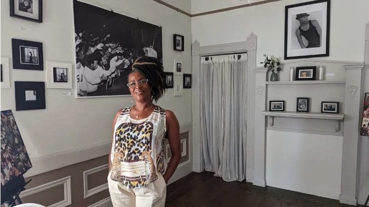 Bay Area hip-hop history on display at ‘Oakland Picture Lady: Tales of a 90’s Girl’