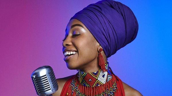 JAZZMEIA HORN