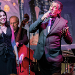 Paris Chansons: French Music at its best!