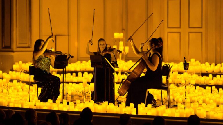 Candlelight: Queen vs. ABBA