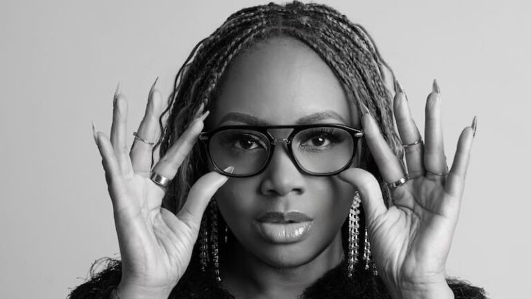 Lalah Hathaway