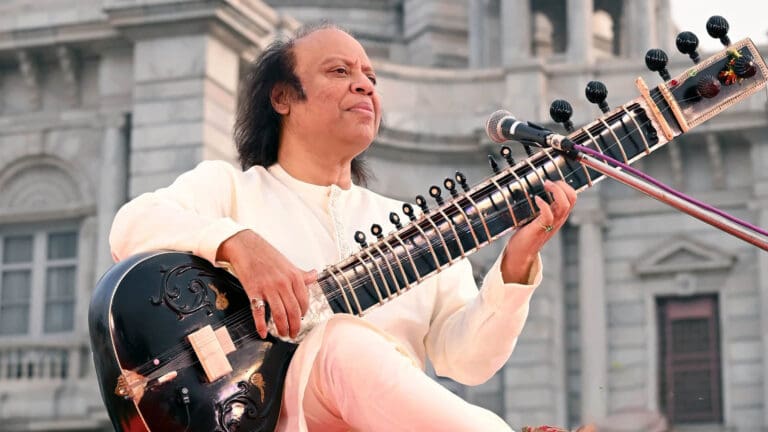 Nishat Khan A Tribute to Zakir Hussain