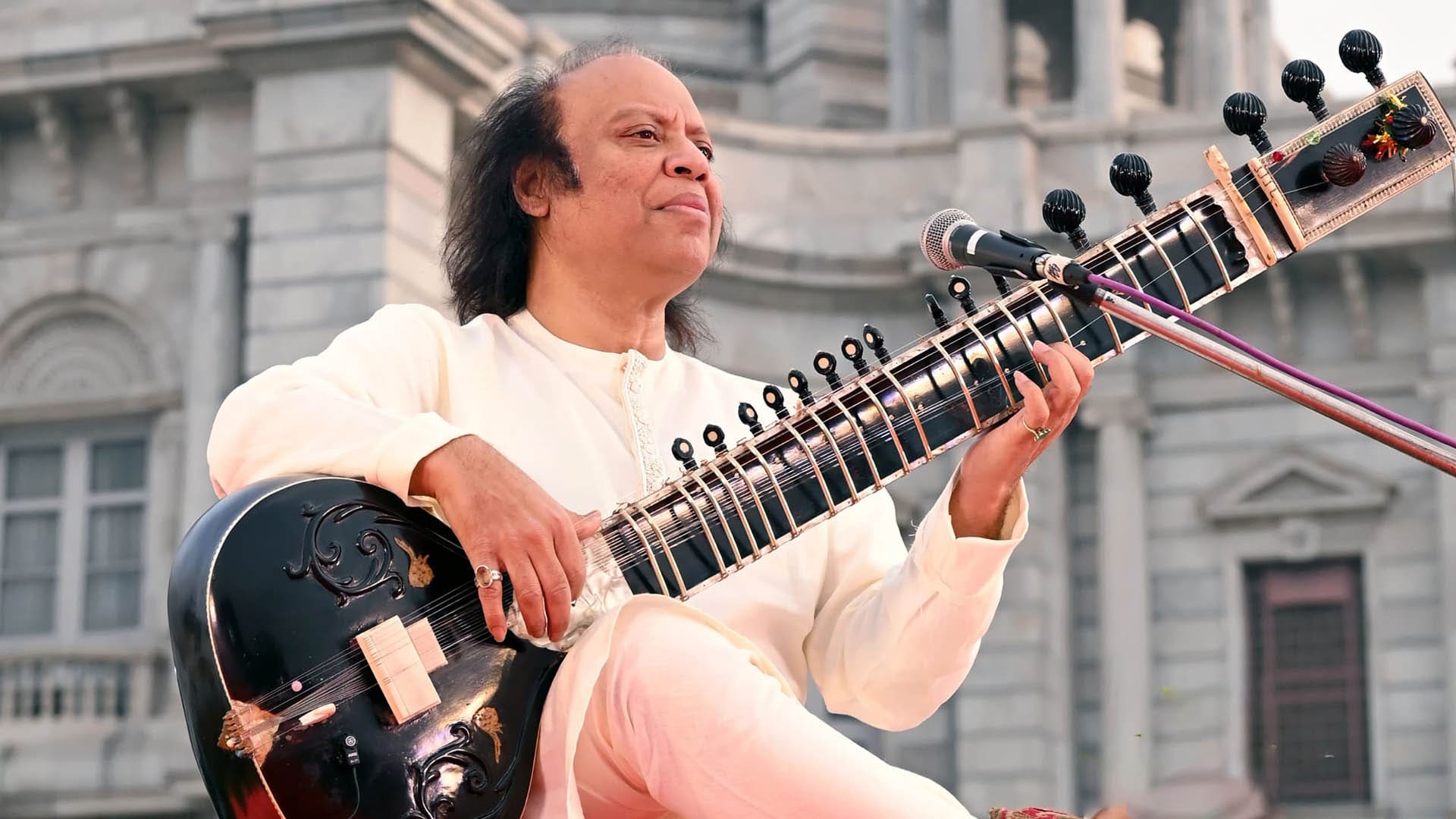 Nishat Khan A Tribute to Zakir Hussain