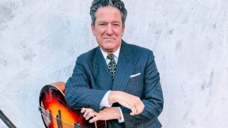 John Pizzarelli performing at Bach Dancing & Dynamite Society
