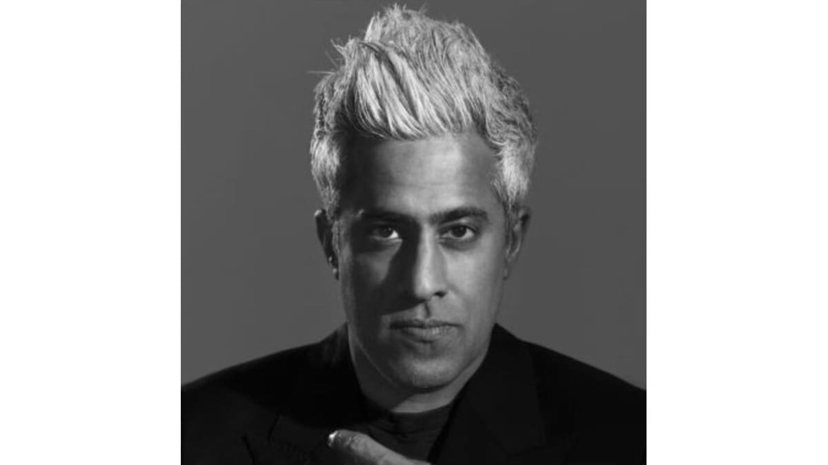 Anand Giridharadas with Rebecca Solnit