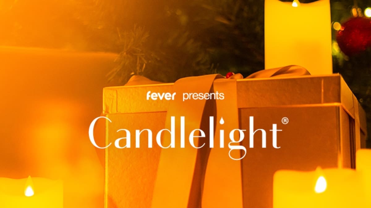 Candlelight: Christmas Carols on Strings