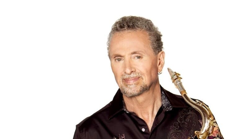 Saxophonist Richard Elliot