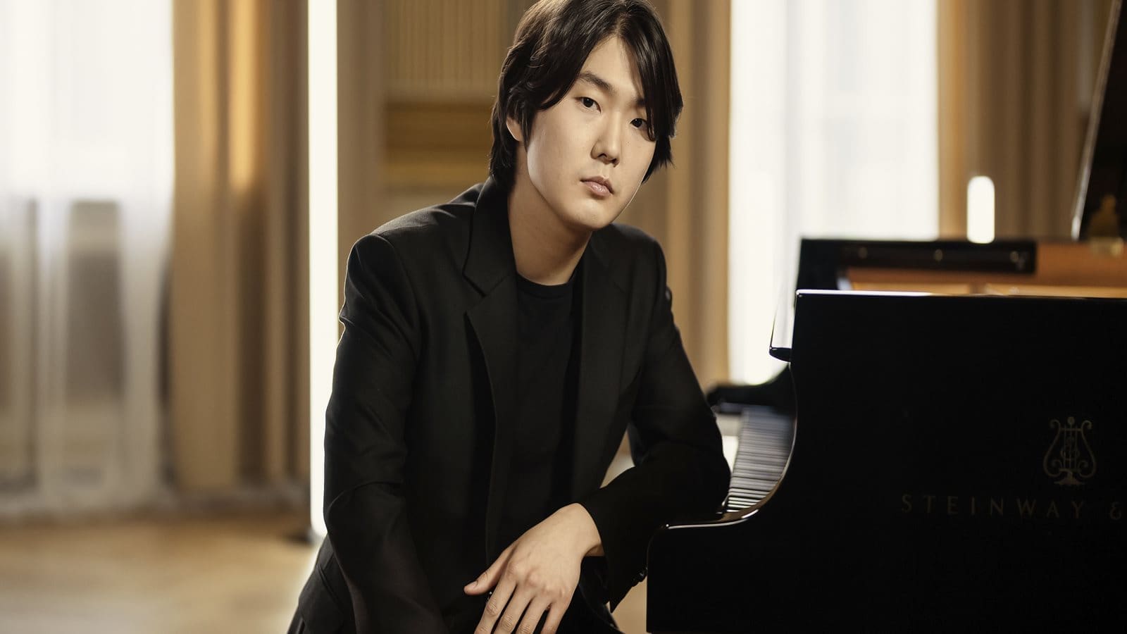 Seong-Jin Cho Plays Mendelssohn with the San Francisco Symphony