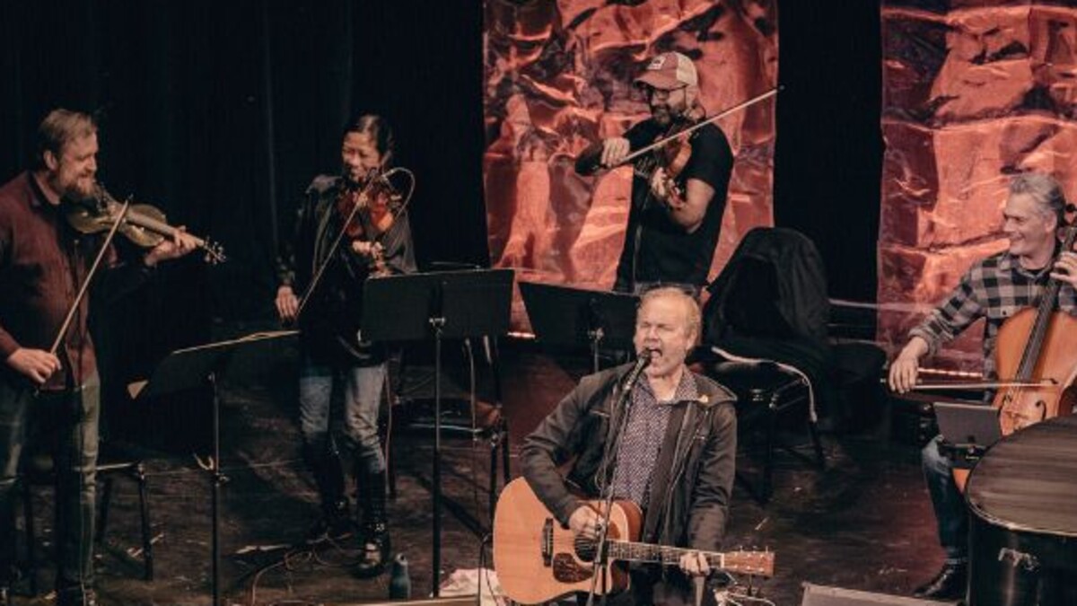Five For Fighting With String Quartet
